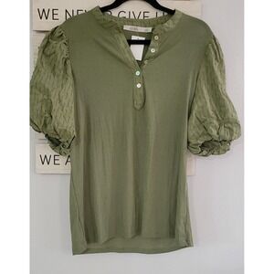 Cure Shirt Stretch Short Sleeves V-Neck Prairie‎ Top Women Size L Color Green